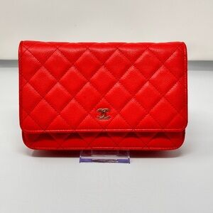 Chanel Wallet On Chain in Red